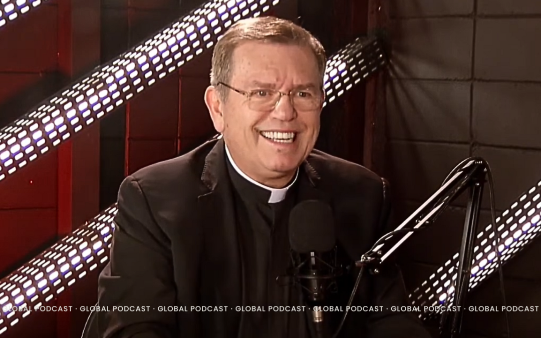 Minha vocação ao Sacerdócio é despertada por monsenhor Jonas Abib.